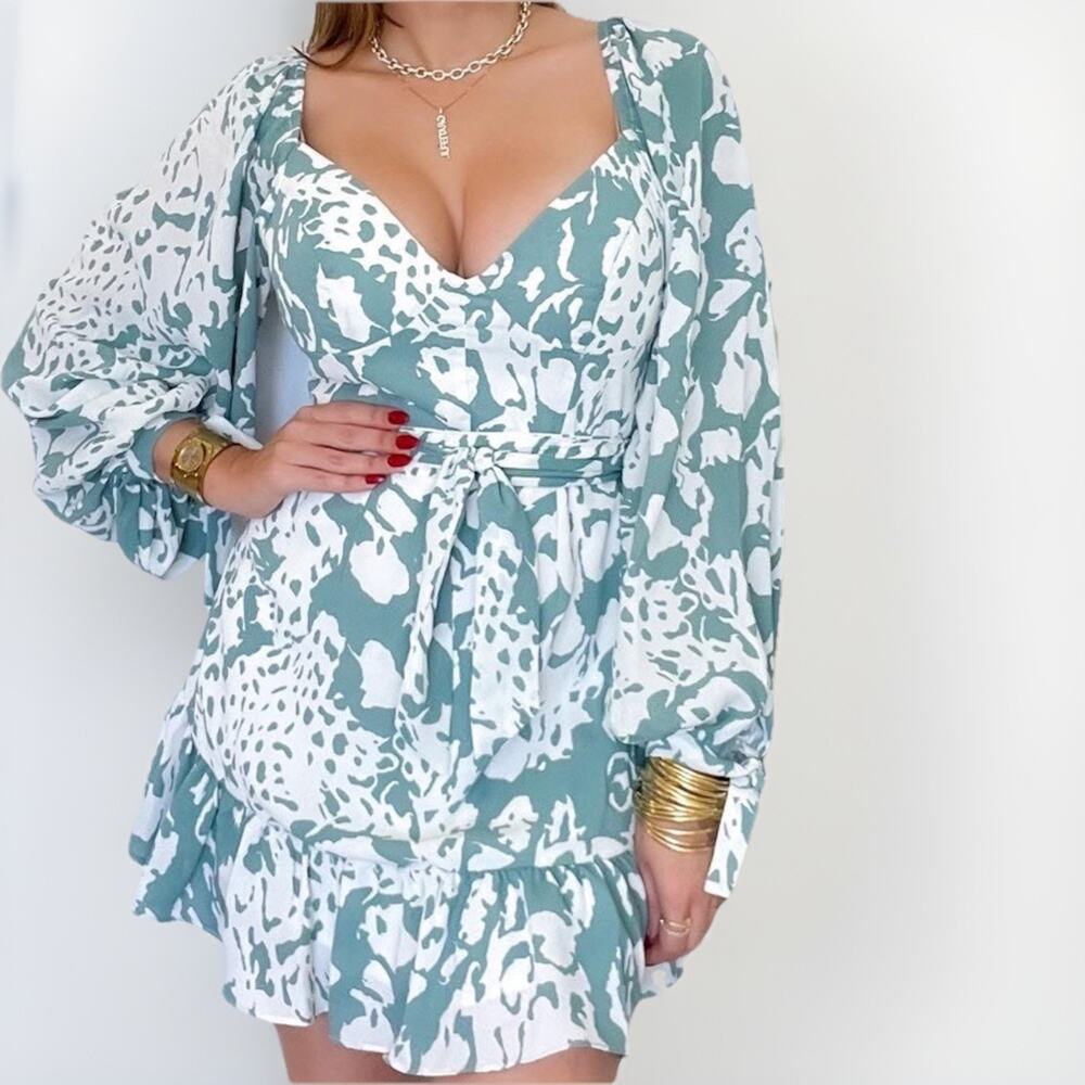 Luxxel Babydoll Dress Green & Cream Size 2X Balloon Sleeve Party Beach Garden